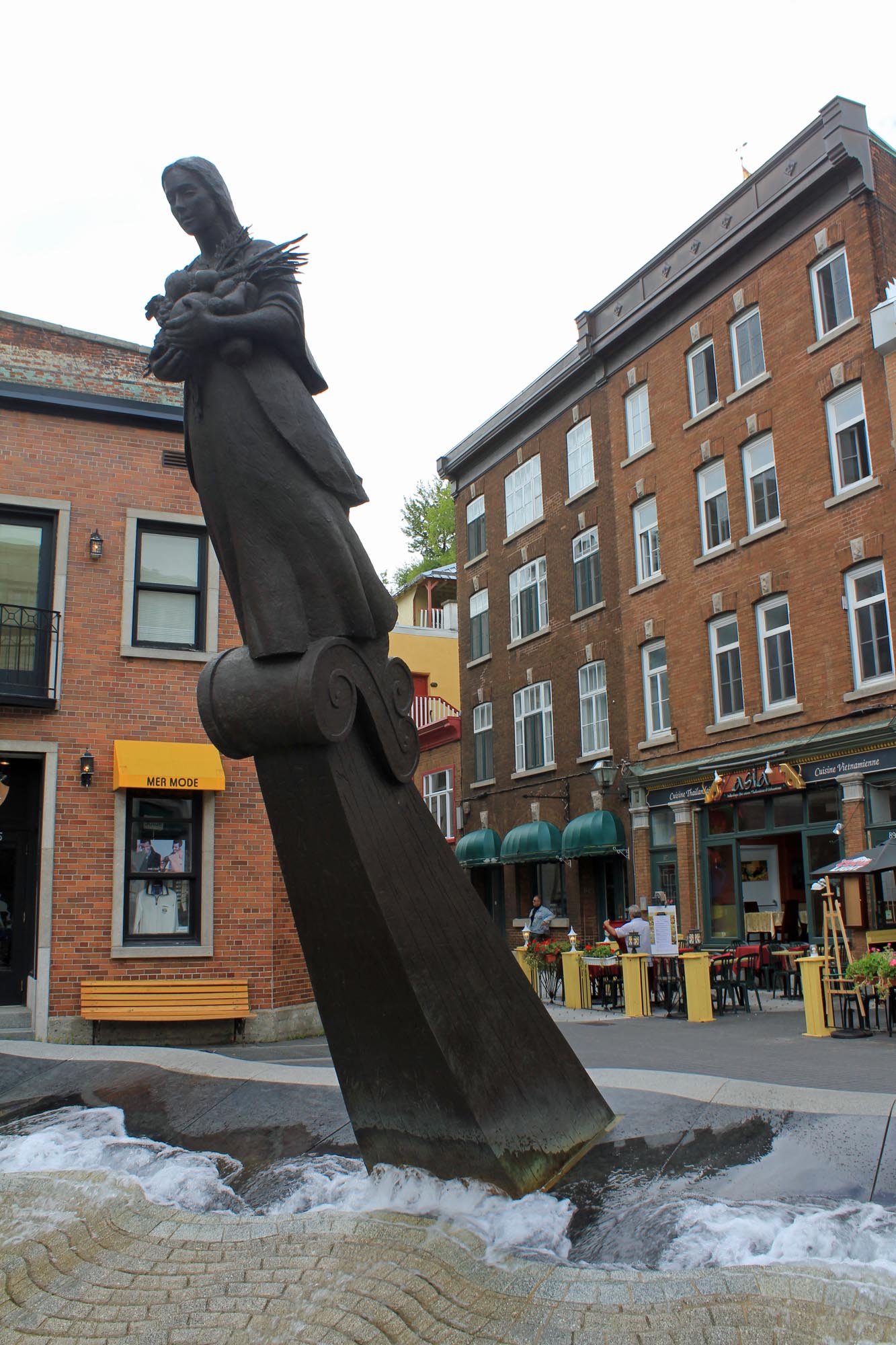 Québec ville, place de la Fao