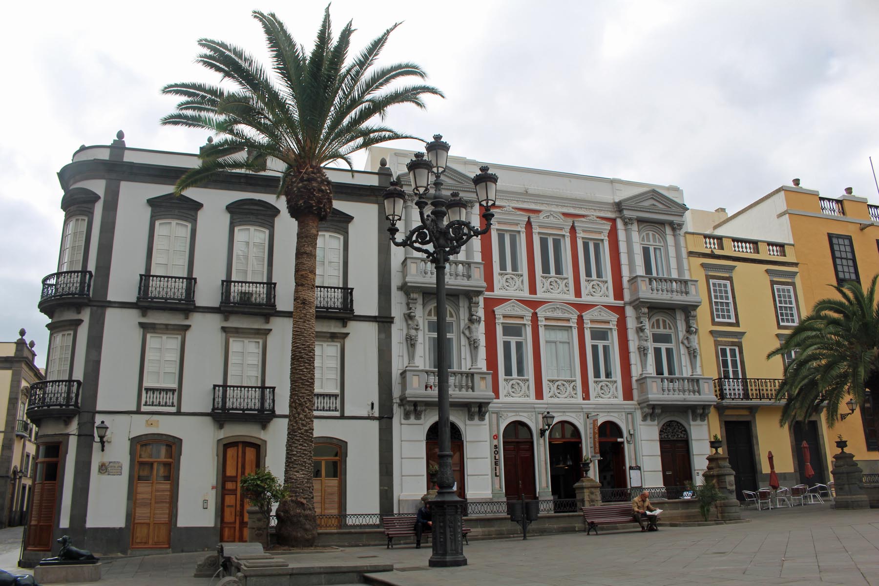 Las Palmas de Grande Canarie, plaza Santa Ana