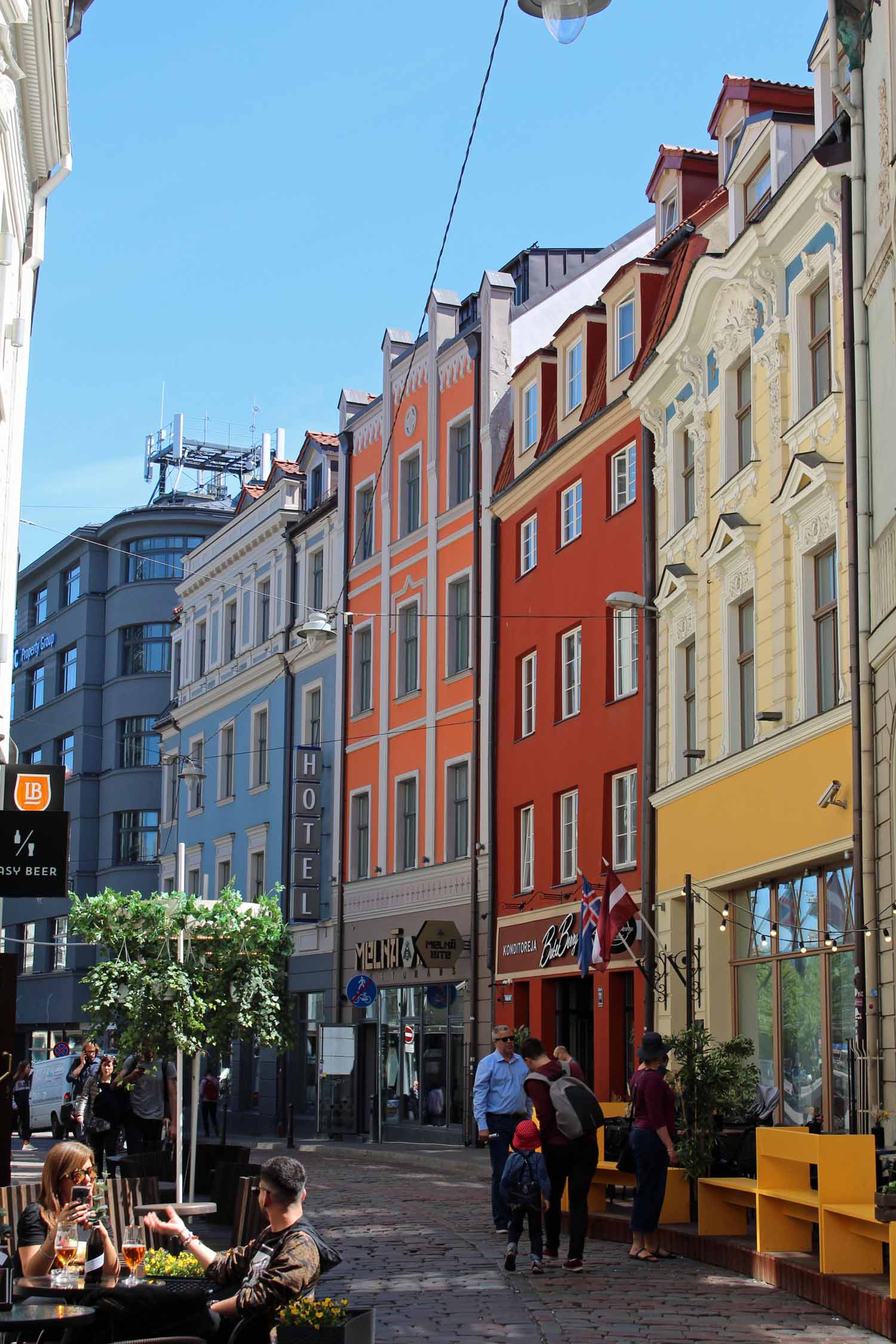 Riga, bâtiments colorés, Grecinieku iela