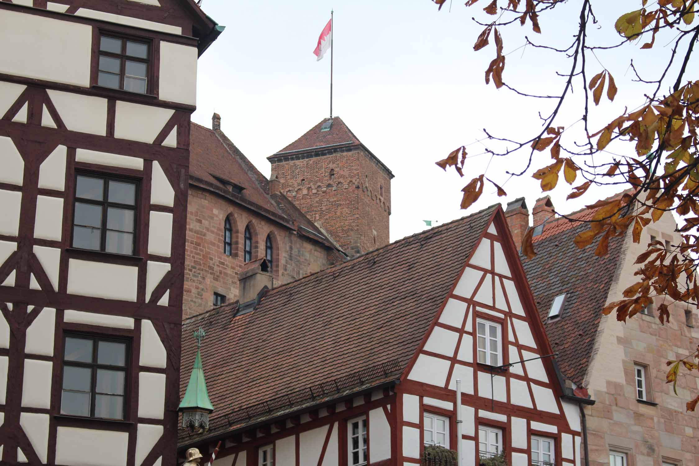 Nuremberg, château, maisons à colombage
