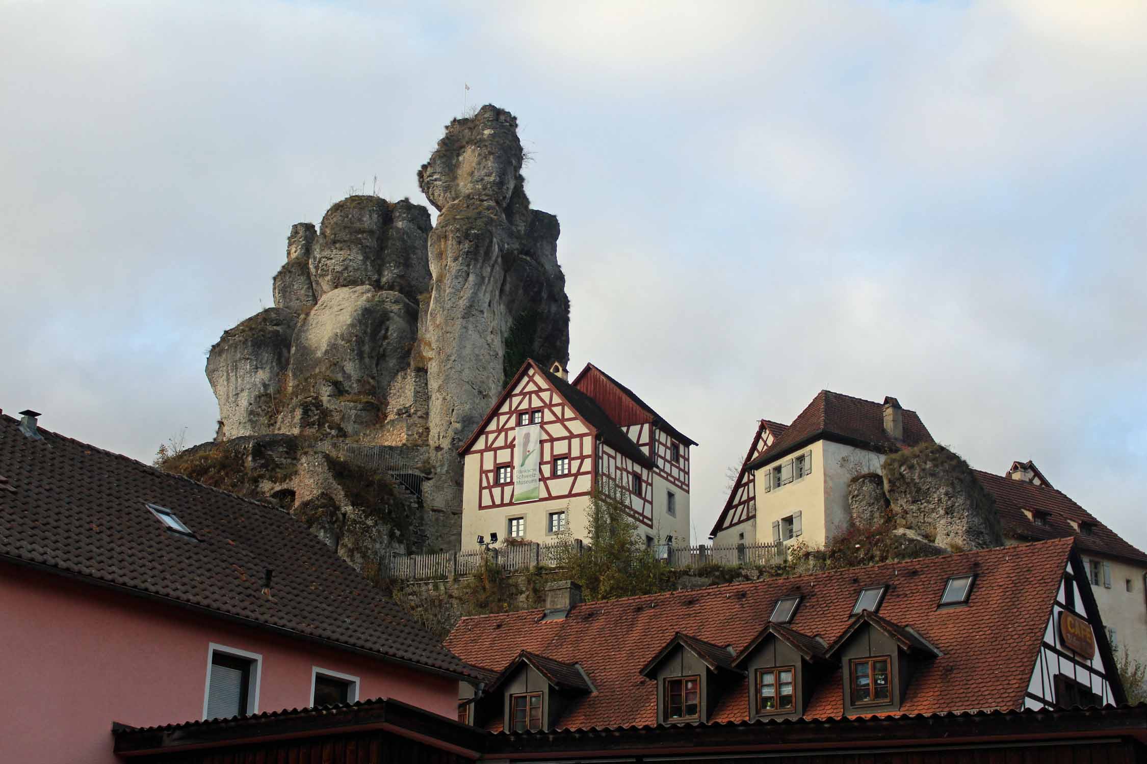 Village de Streitberg, rochers