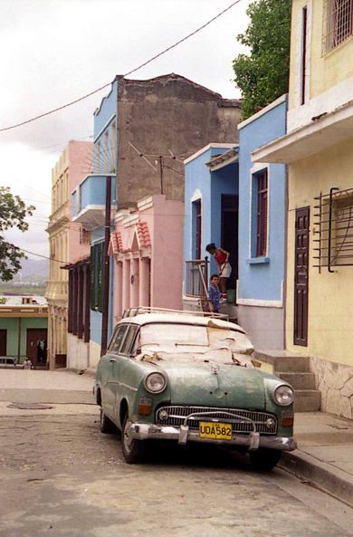 Vieille voiture, Santiago de Cuba