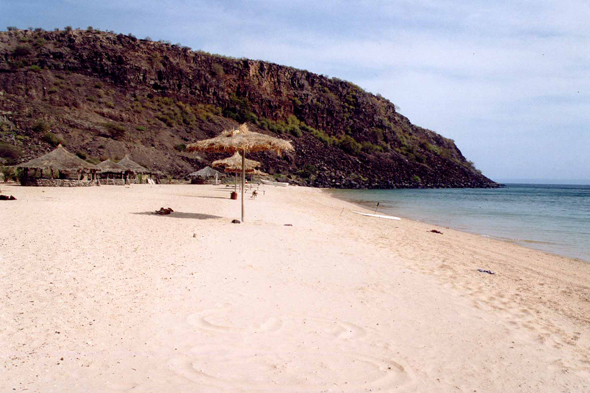Djibouti, plage des Sables-Blancs