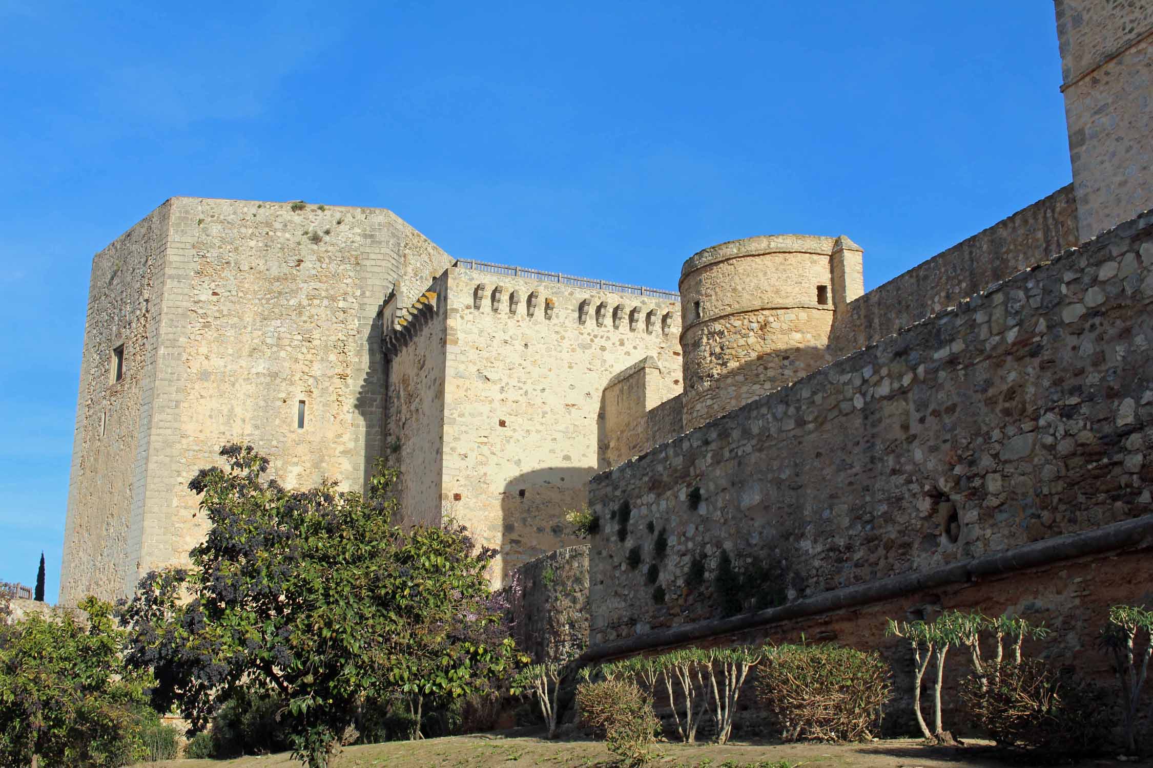 Sanlucar de Barrameda, château de Santiago, remparts