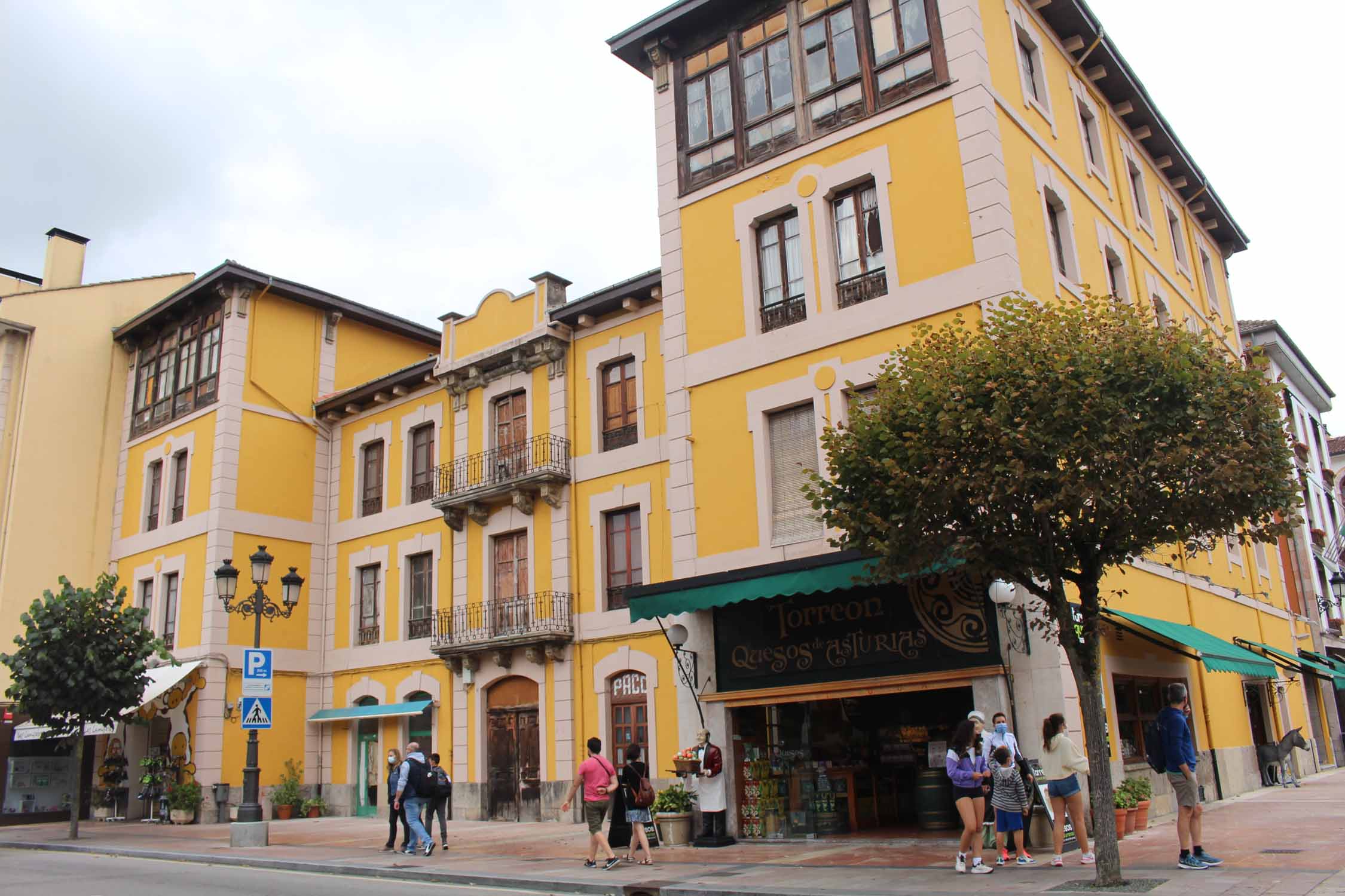 Asturies, Cangas de Onis, bâtiment typique