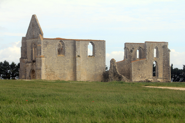 L'ancienne abbaye des Châteliers, île de Ré