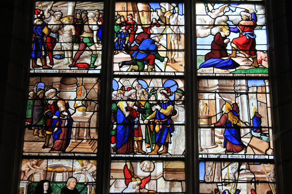 Semur-en-Auxois, collégiale Notre-Dame, vitraux