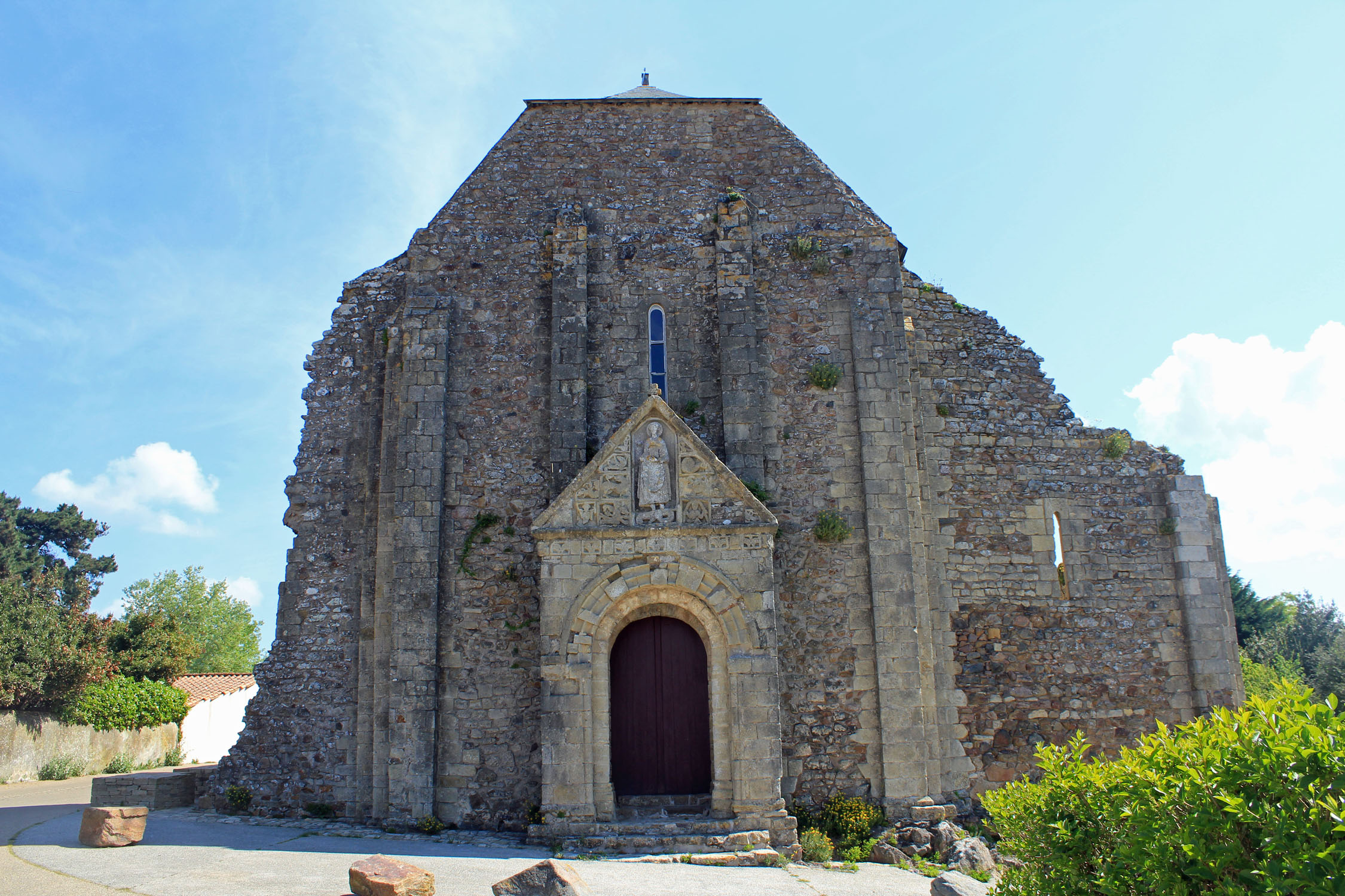 Brem-sur-Mer, église Saint-Nicolas