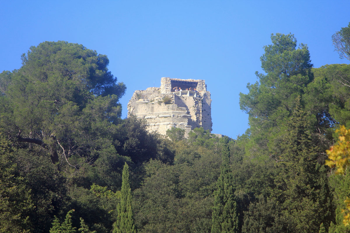 Nîmes, tour Magne