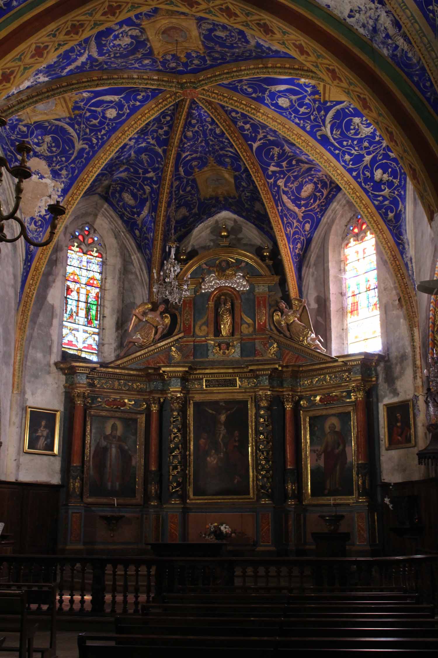 Puycelsi, église Saint-Corneille, autel