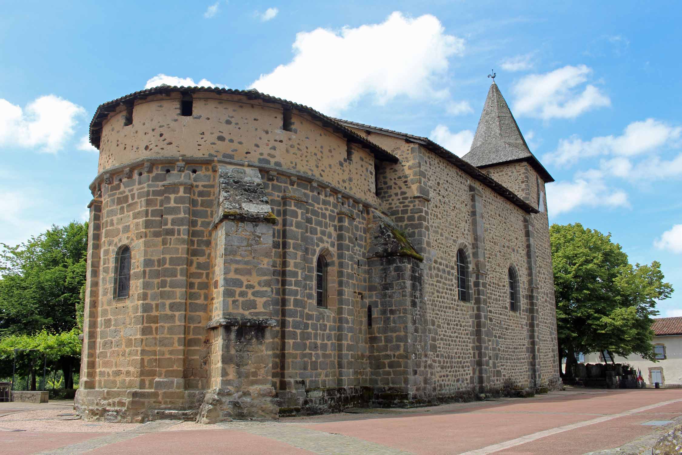 Esse, Charente, église Saint-Etienne