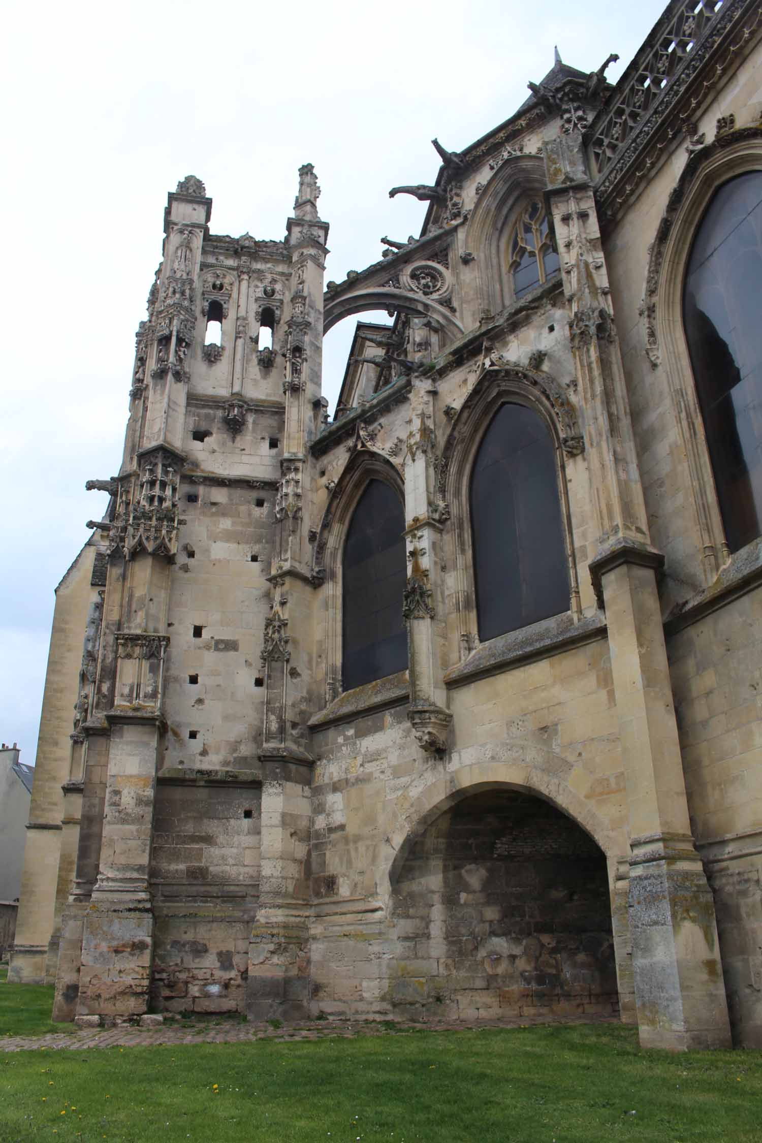 Falaise, église de la Trinité, tour
