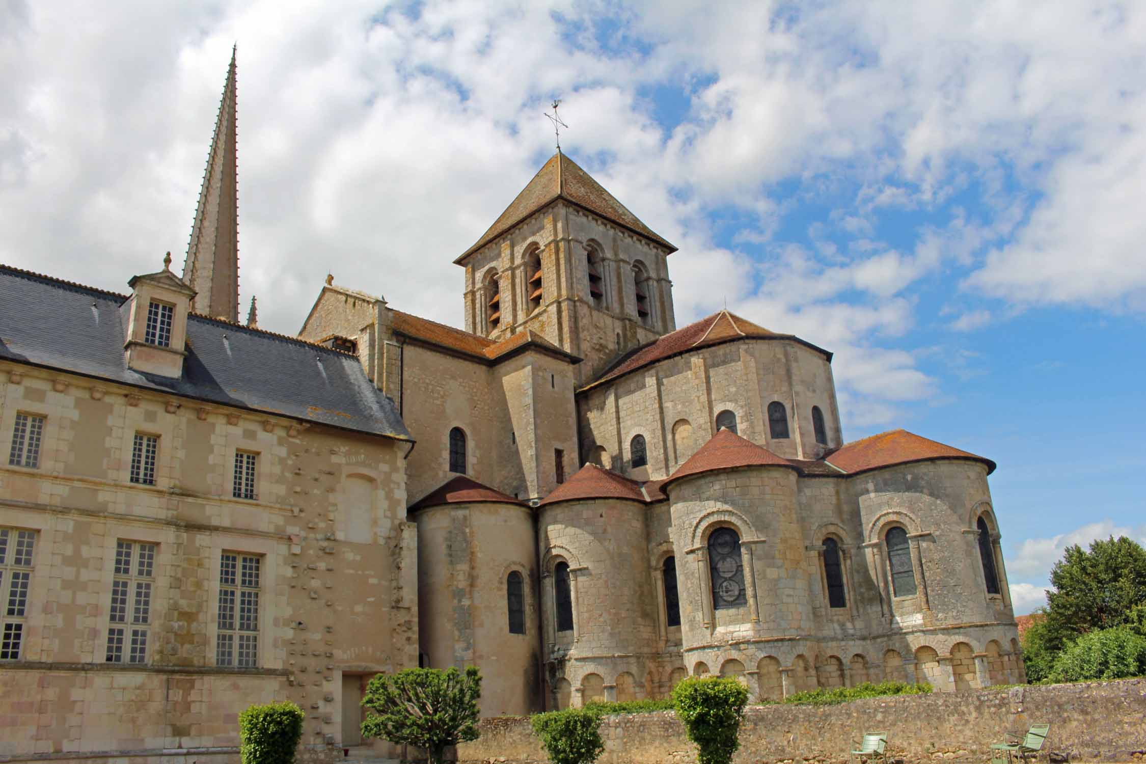 Saint-Savin, église abbatiale