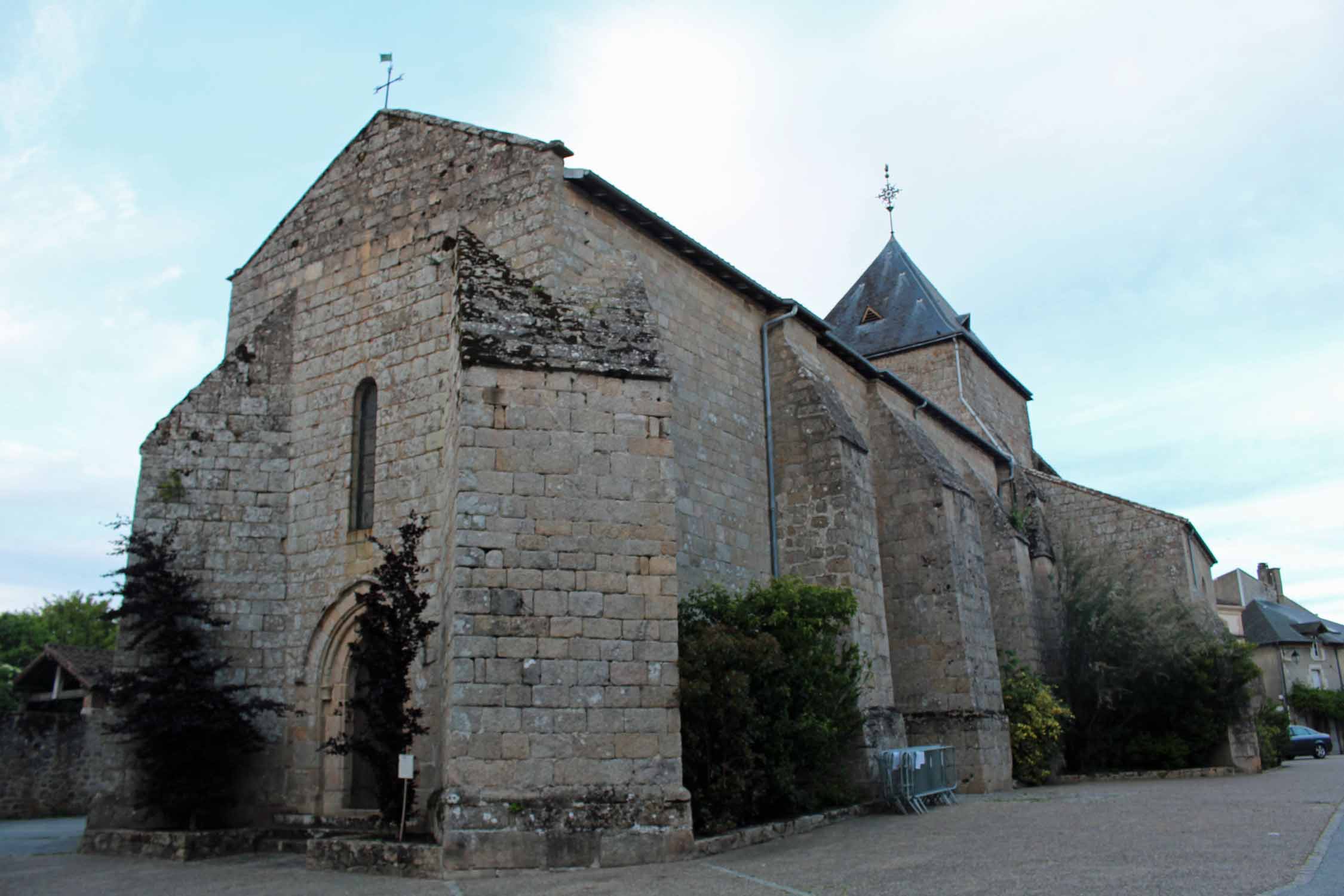 Bessines-sur-Gartempe, église Saint-Léger