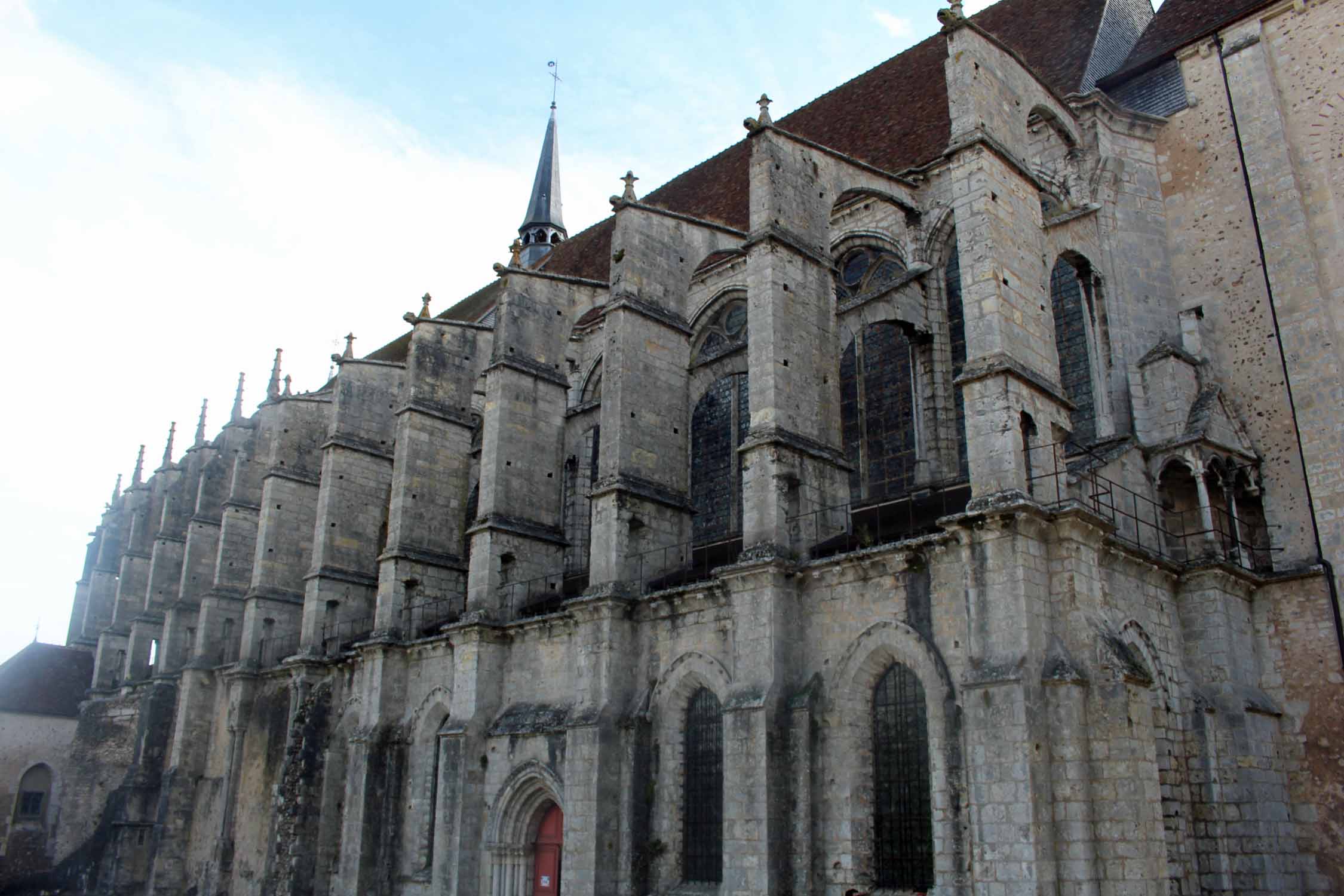 Chartres, église Saint-Pierre