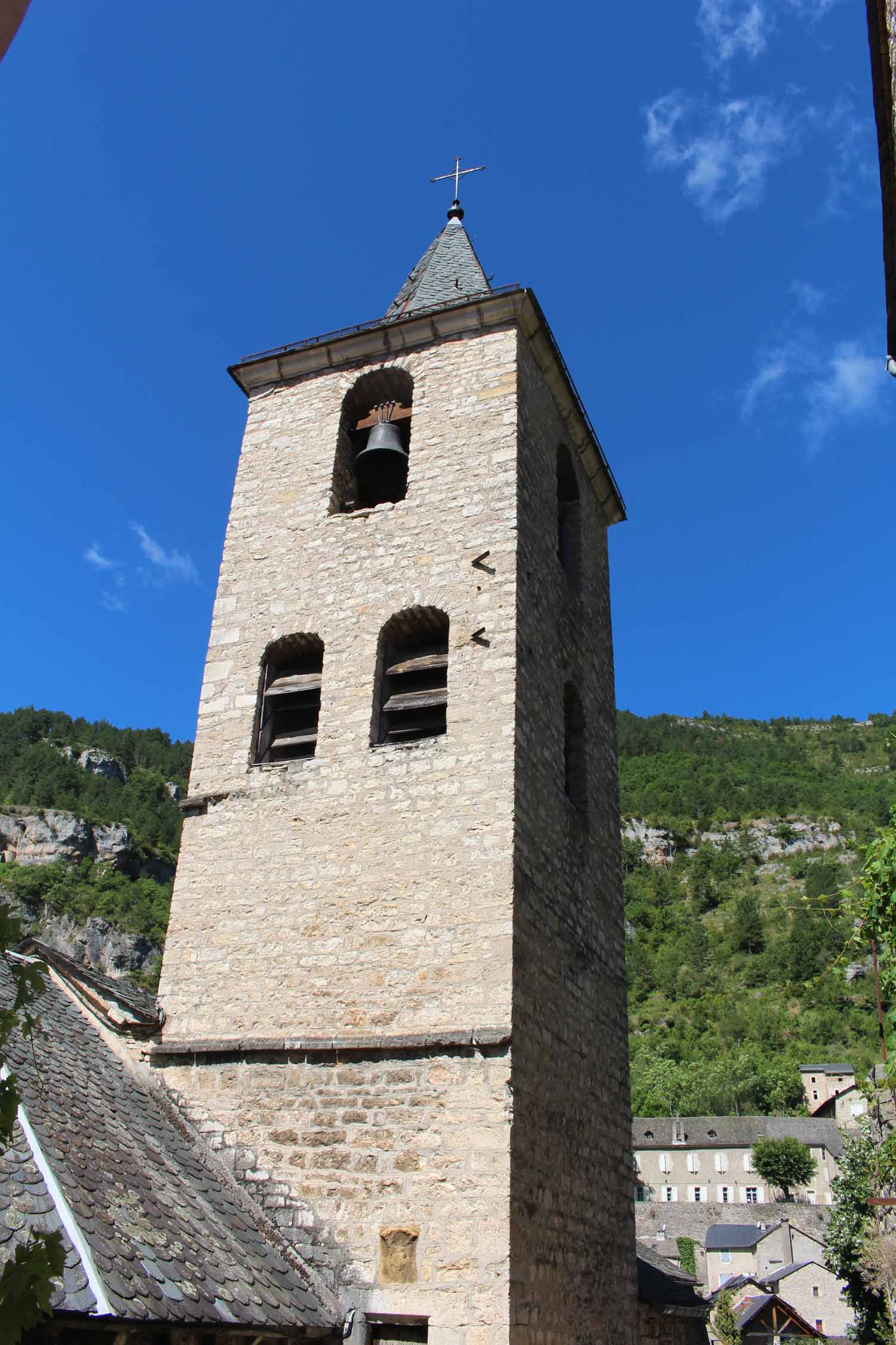 Gorges du Tarn, Sainte-Enimie, église Notre-Dame du Gourg