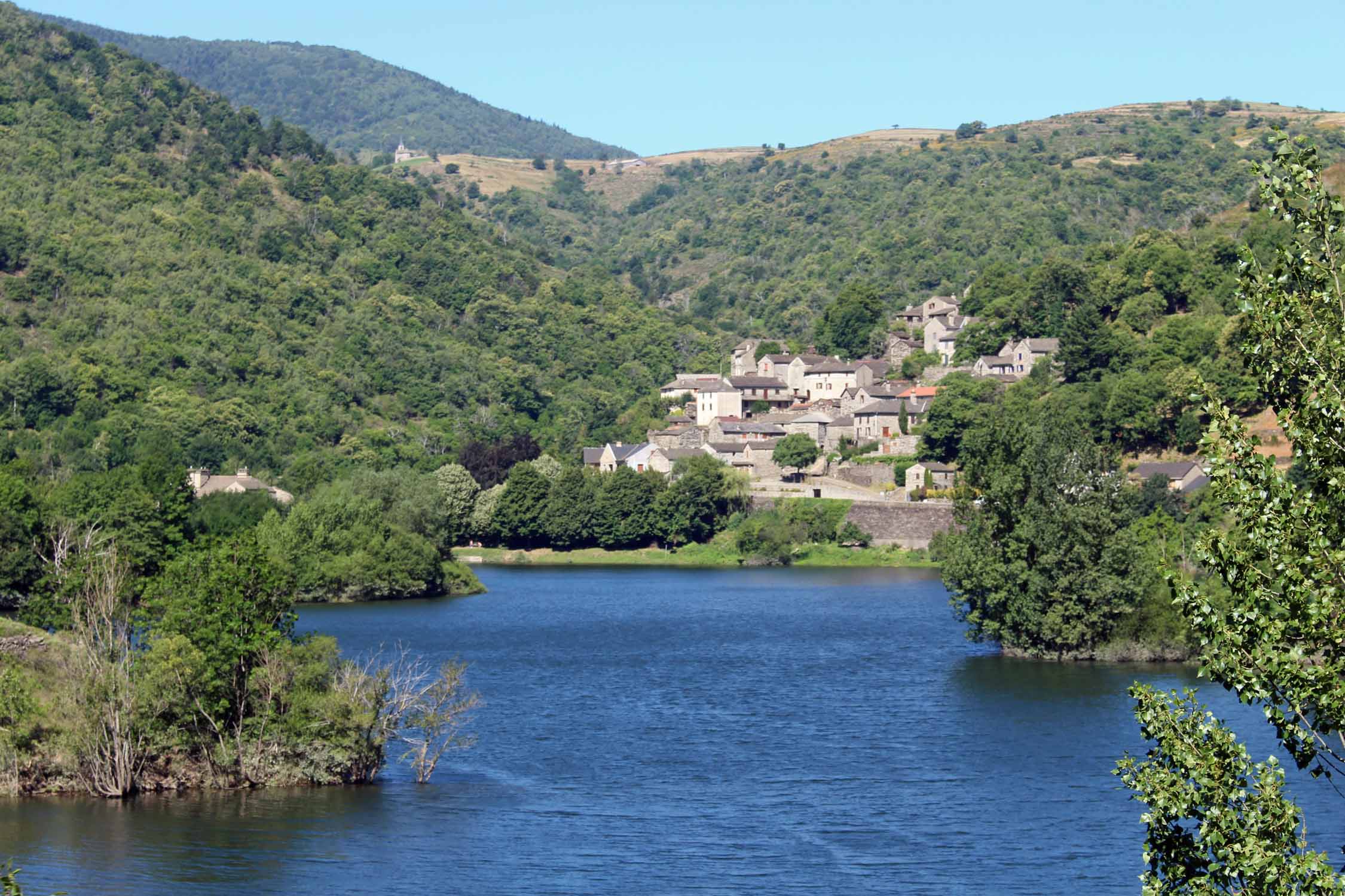 Lac de Villefort, Castanet