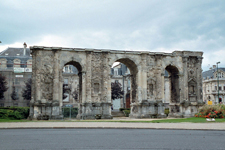 Porte de Mars