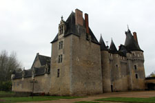 Fougeres-sur-Bièvre