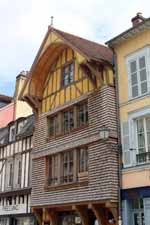 Troyes