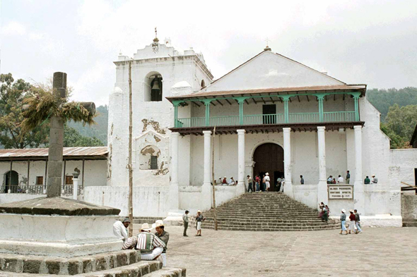 Santiago Atitlá, église