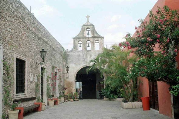 Mérida, Mexique, église