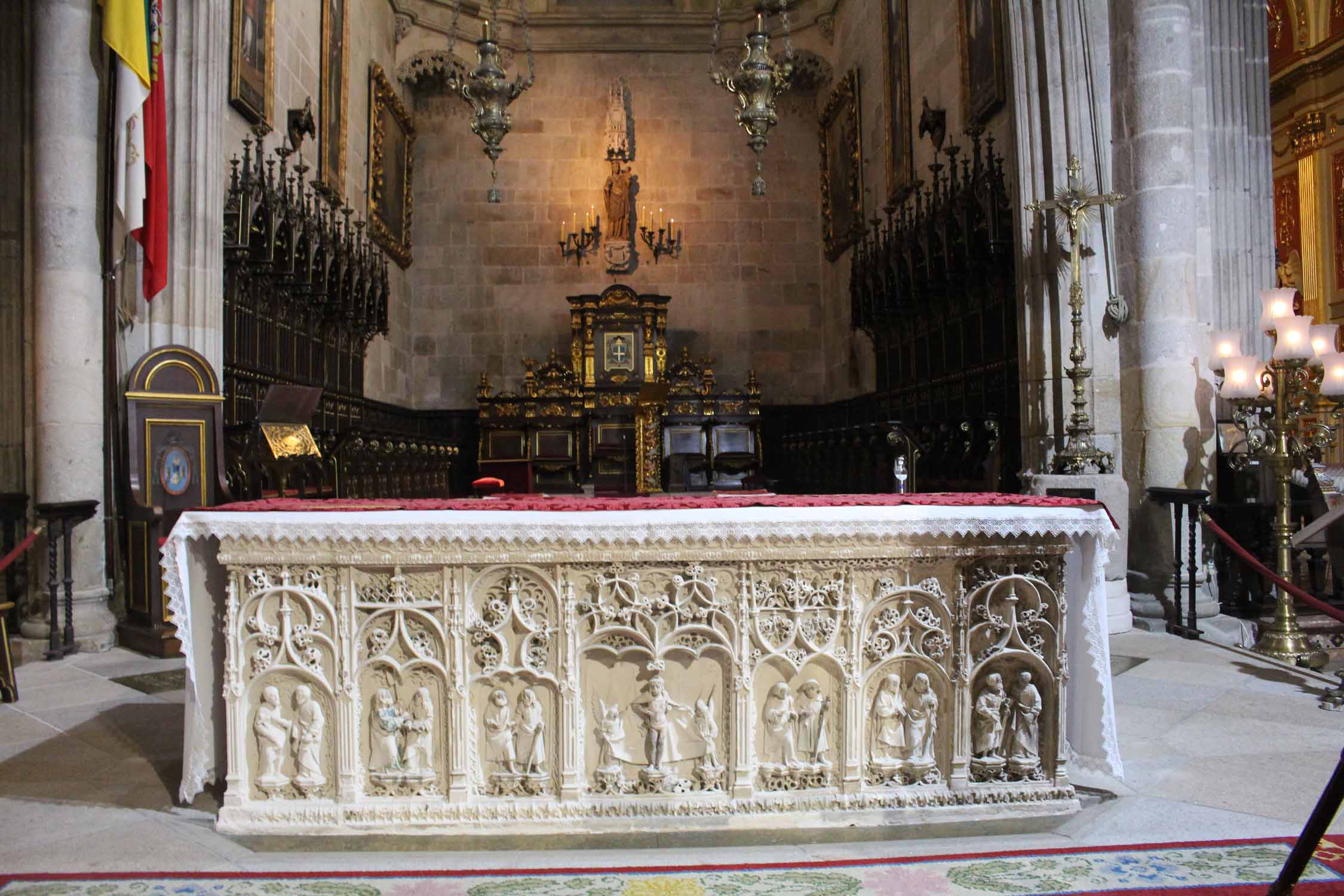 Cathédrale de Braga, intérieur