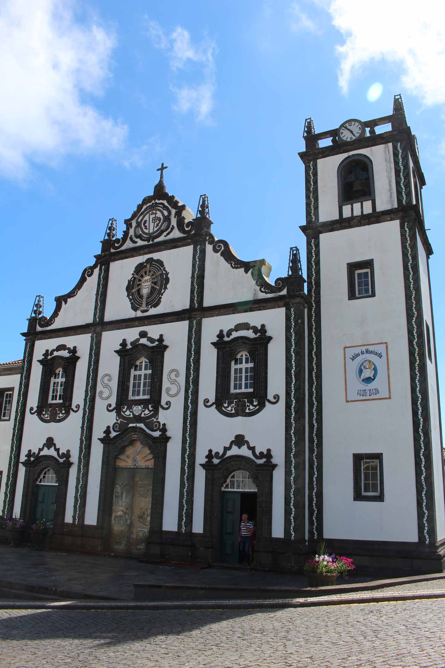 L'église Saint-Georges à Nordeste sur l'île de São Miguel, Açores