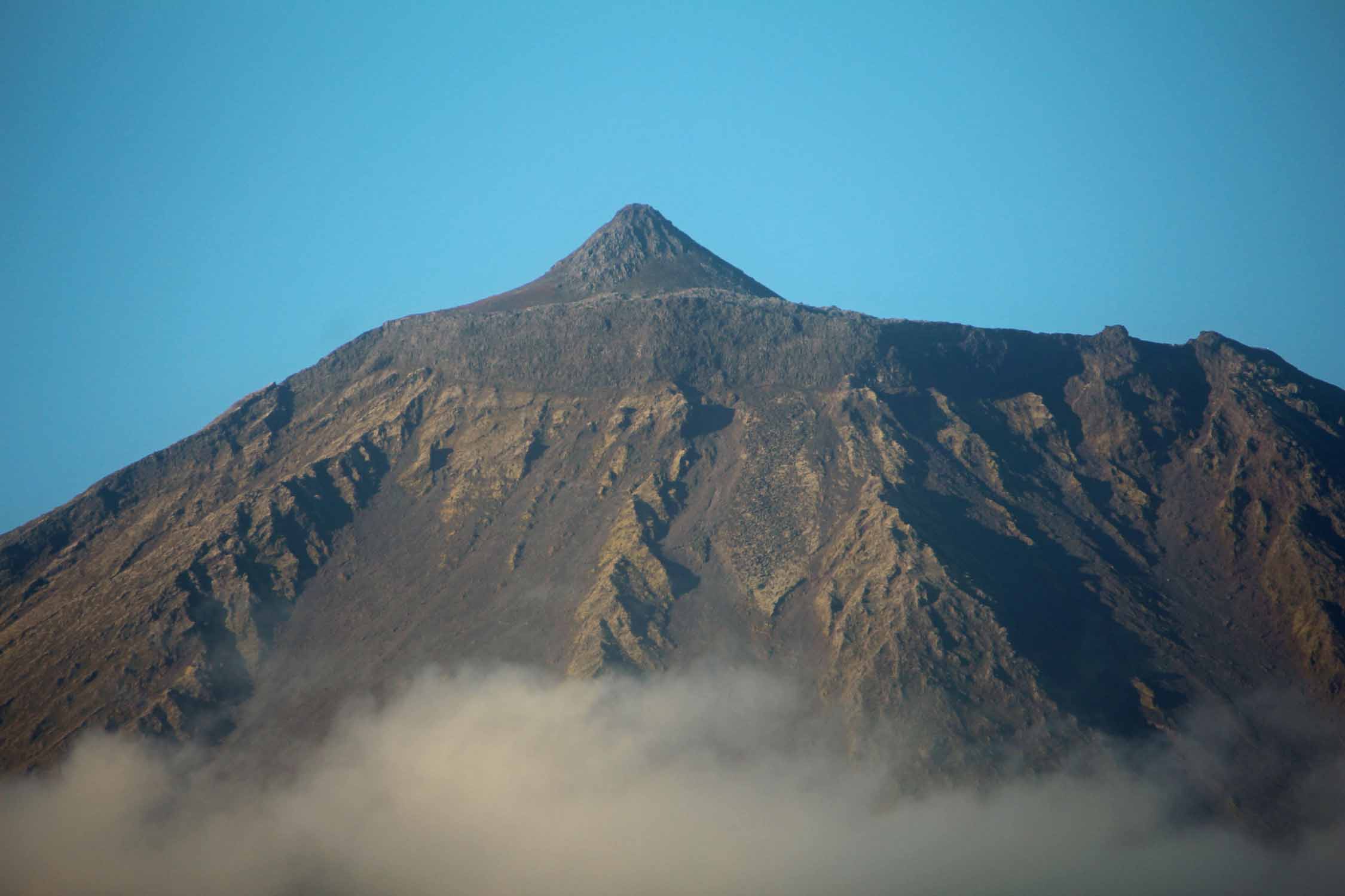 Le sommet du volcan Pico, île de Pico, Açores