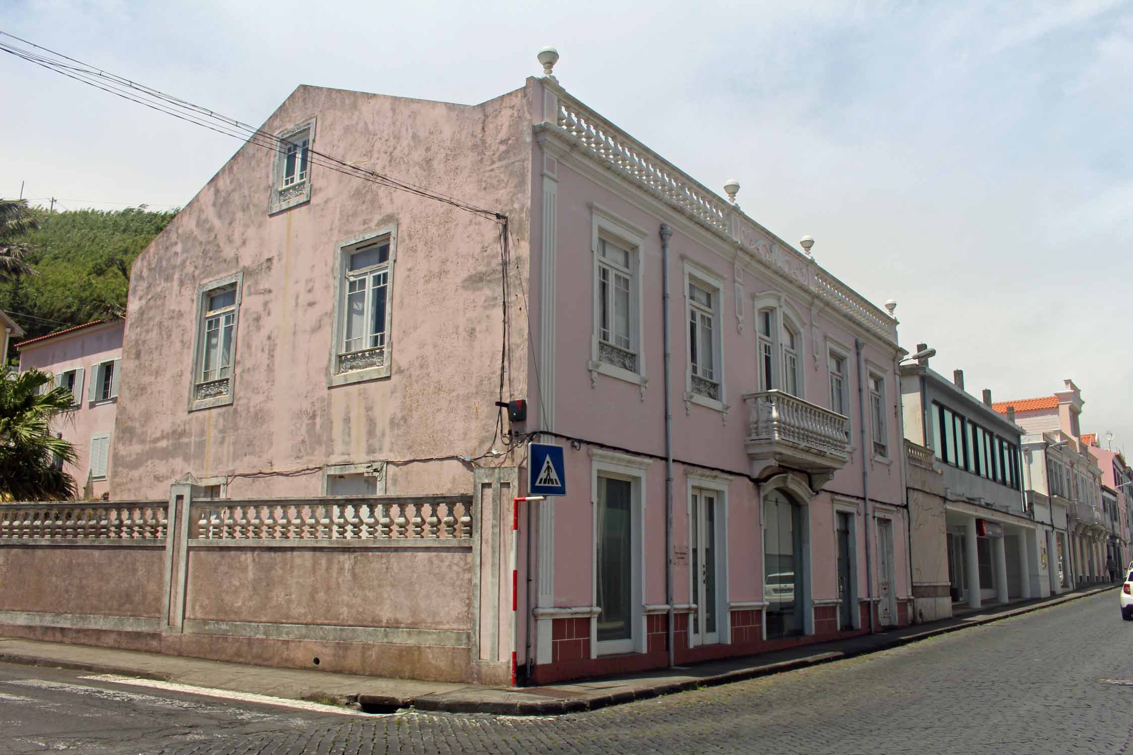 Açores, Île de Faial, Horta, Porto Pim, maison