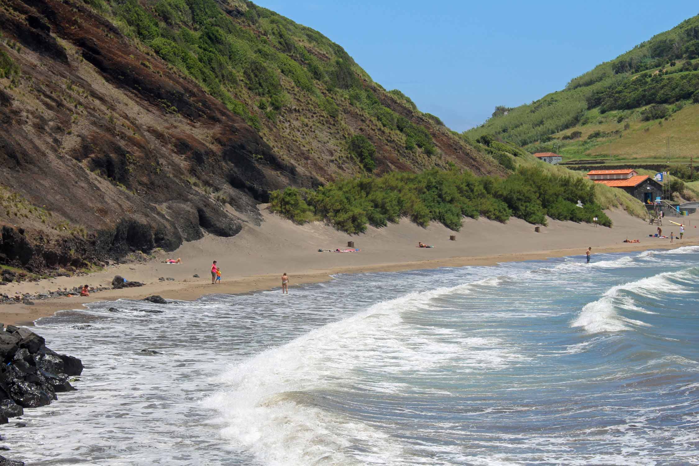 Açores, Île de Faial, plage de Porto Pim