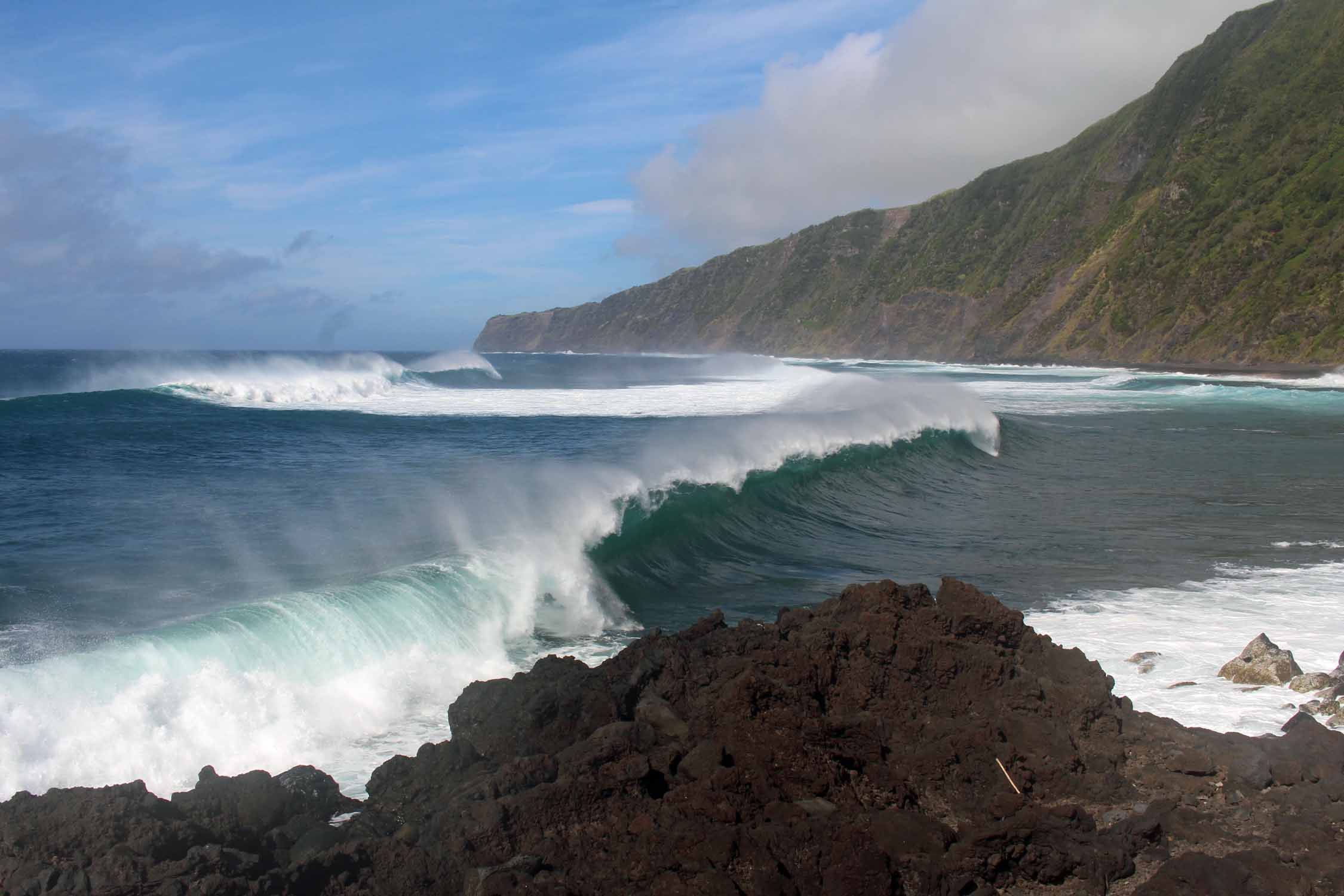 Açores, Île de Faial, plage de Fajã