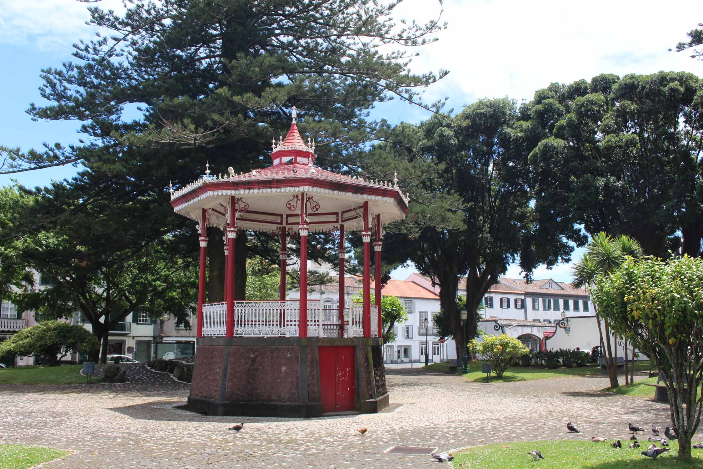 Açores, Île de Faial, Horta, kiosque