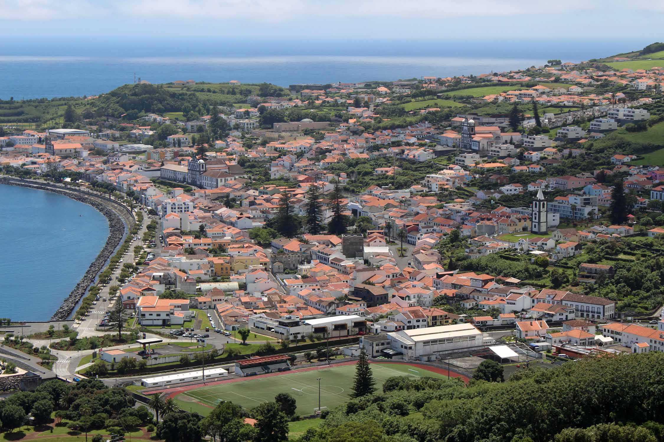 Açores, Île de Faial, Horta, vue générale