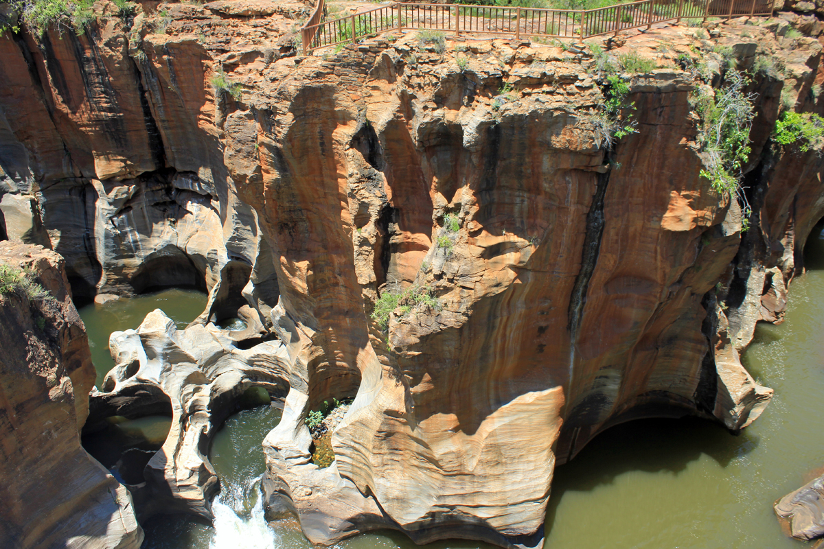 Bourke's Luck Potholes, trou