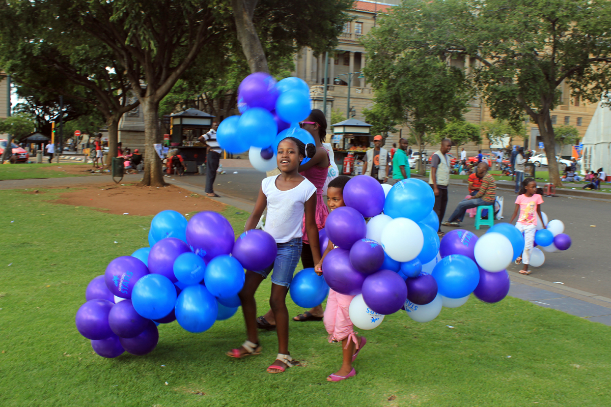 Pretoria, filles, ballons