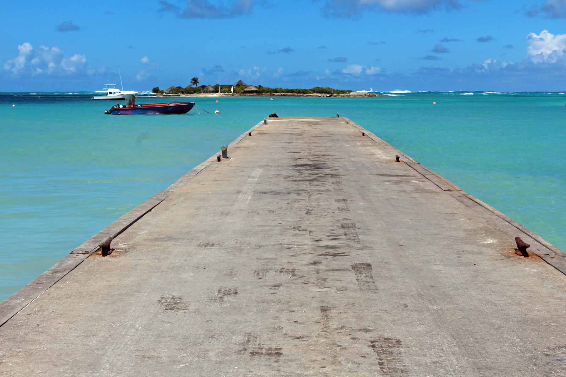 Ile d'Anguilla, Island Harbour