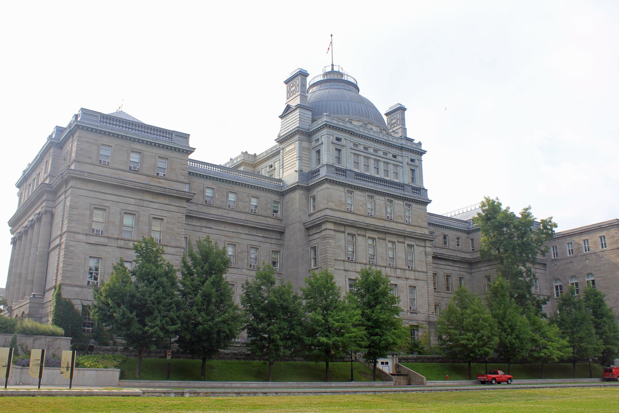 Montréal, vieux Palais de Justice