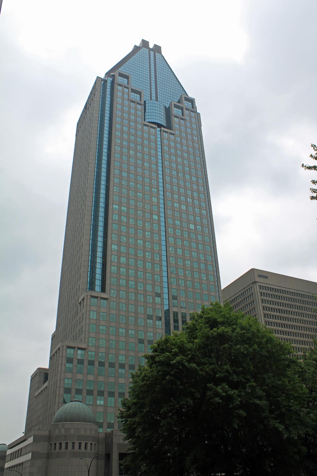 Montréal, Tour du 1000