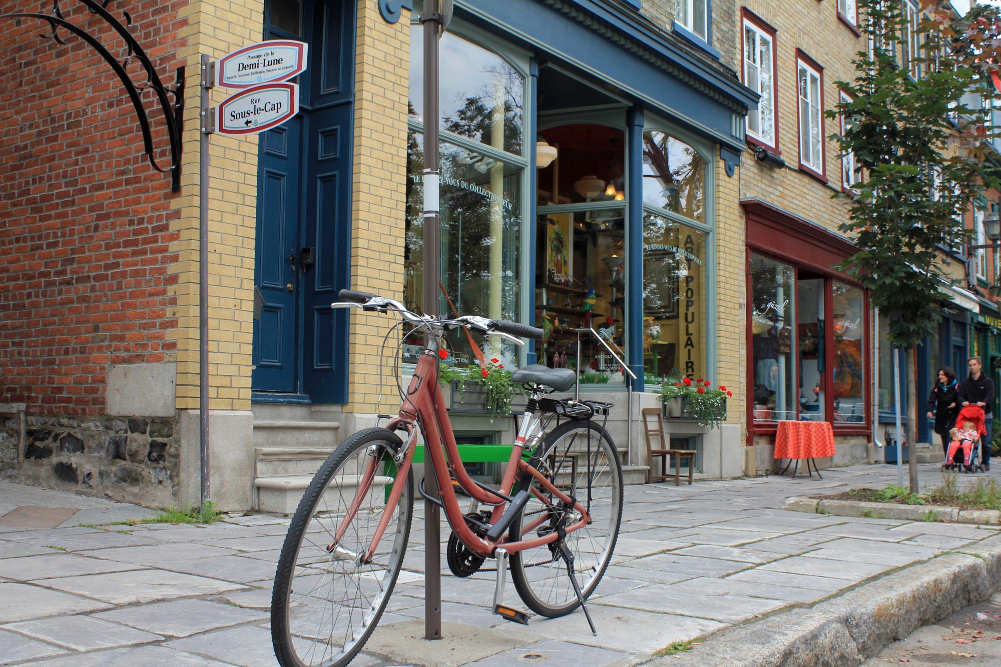 Québec ville, rue St-Paul, vélo