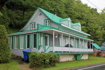 Maison verte &agrave; Charlevoix