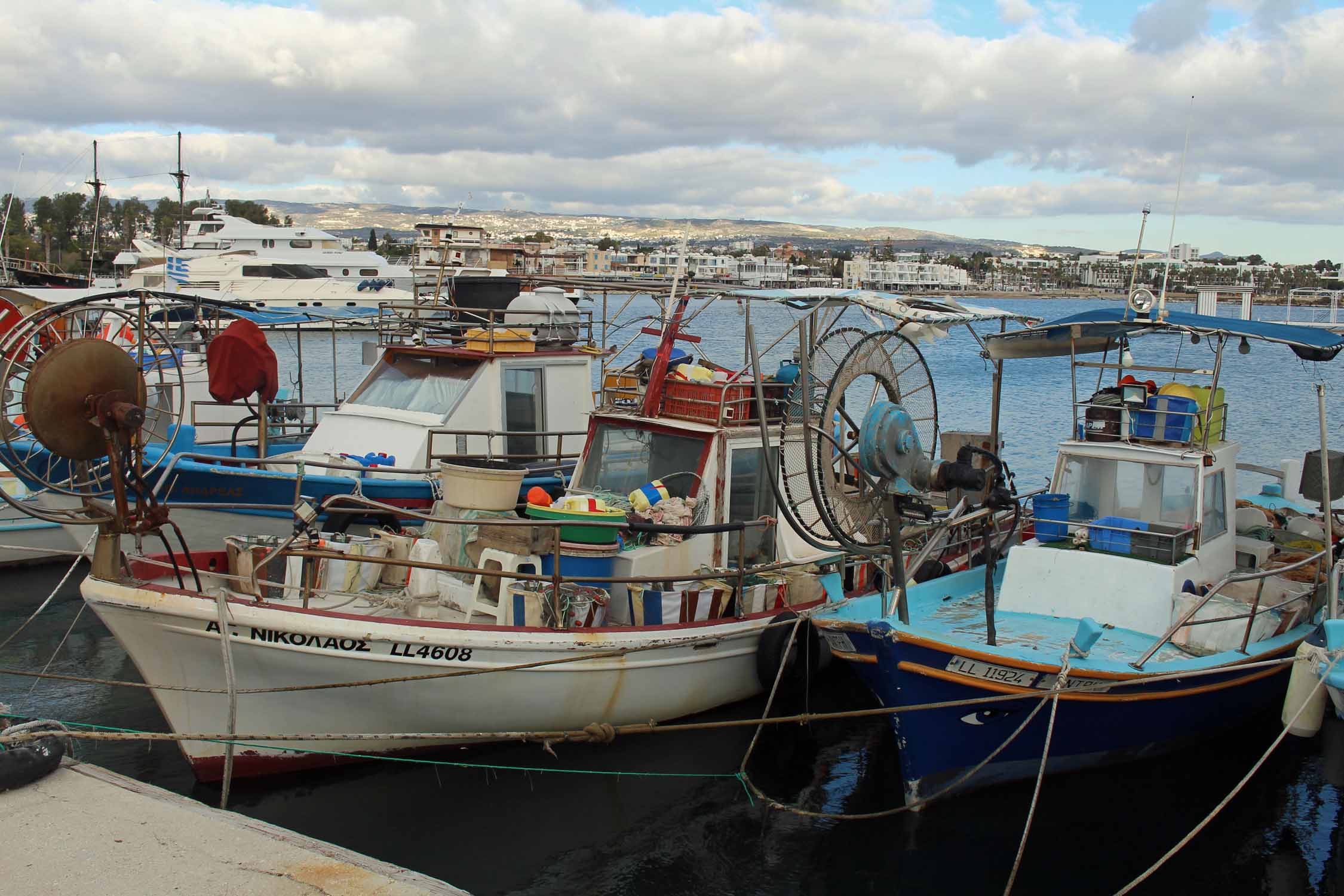 Paphos, bateaux de pêcheurs