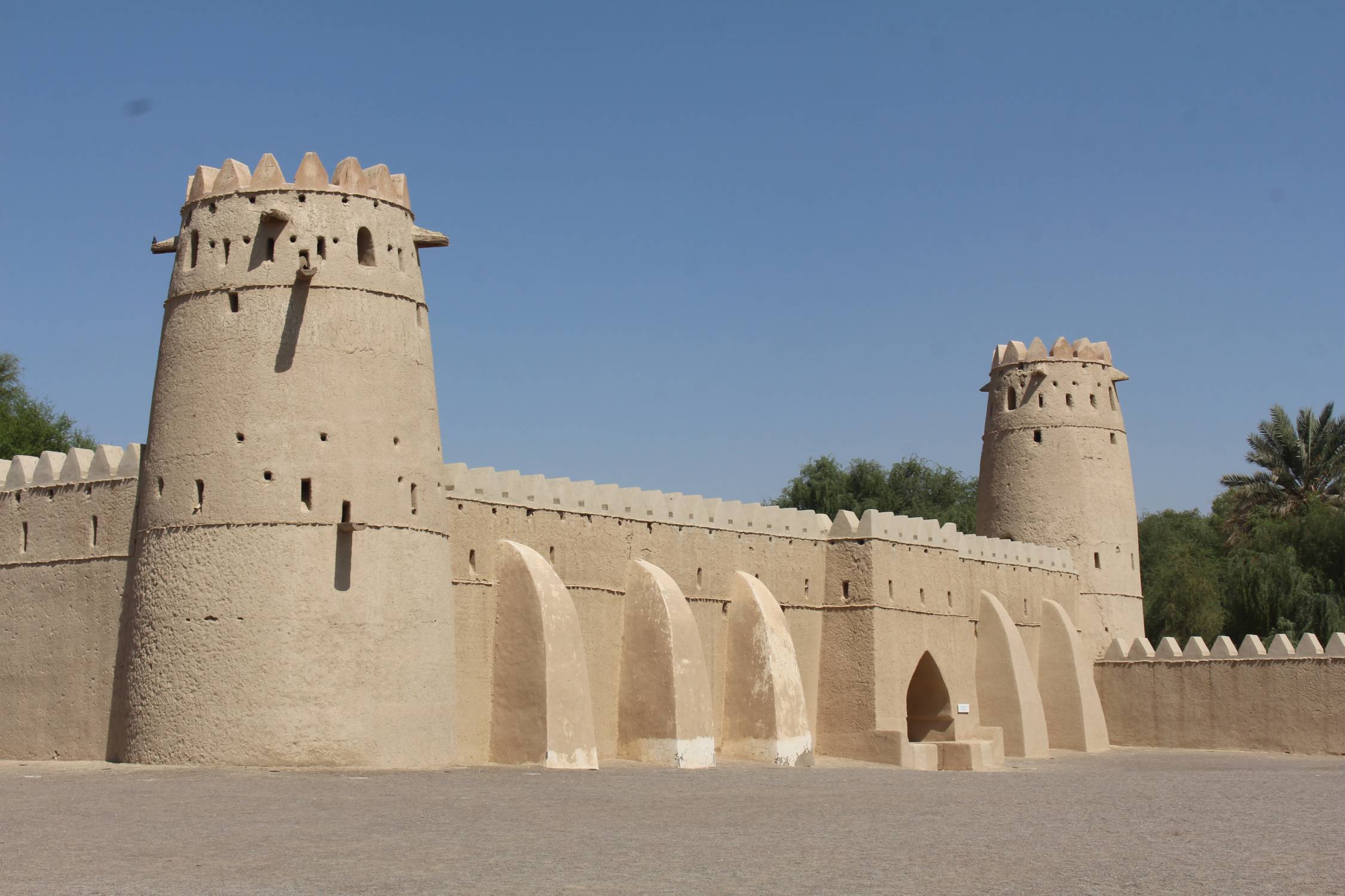 Al Ain, fort de Jahili, remparts