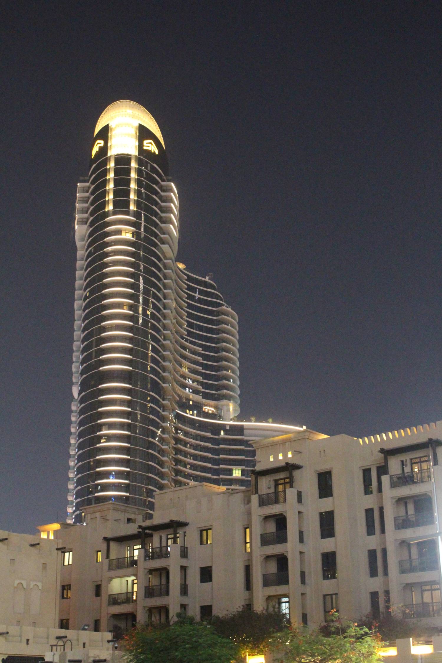 Duba&iuml;, tour rue Al Asayel