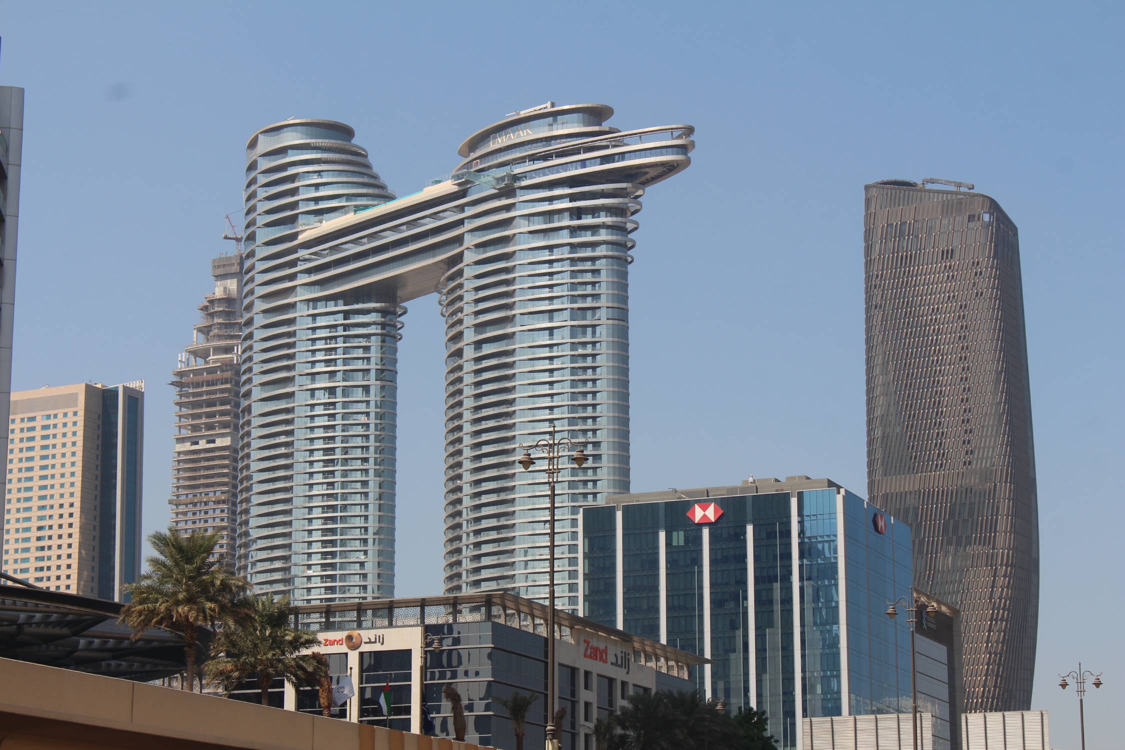 Tours Sky View, Duba&iuml;, panorama