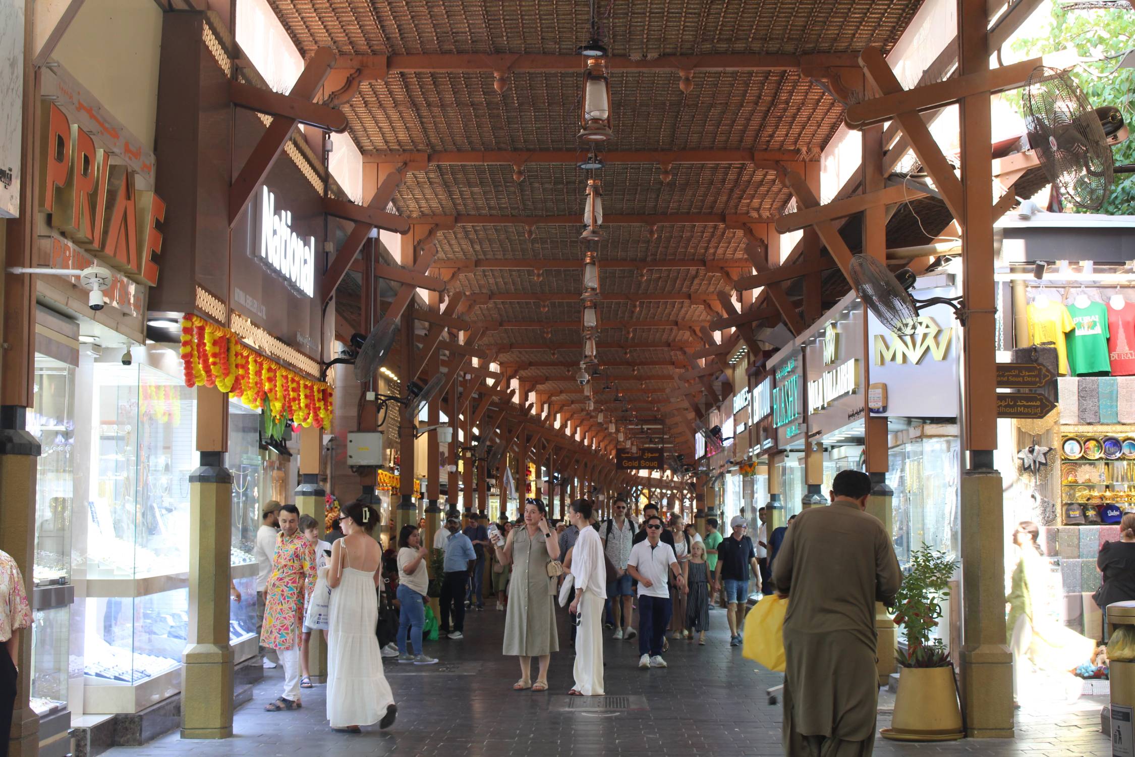 Duba&iuml;, souq de l'Or, boutiques