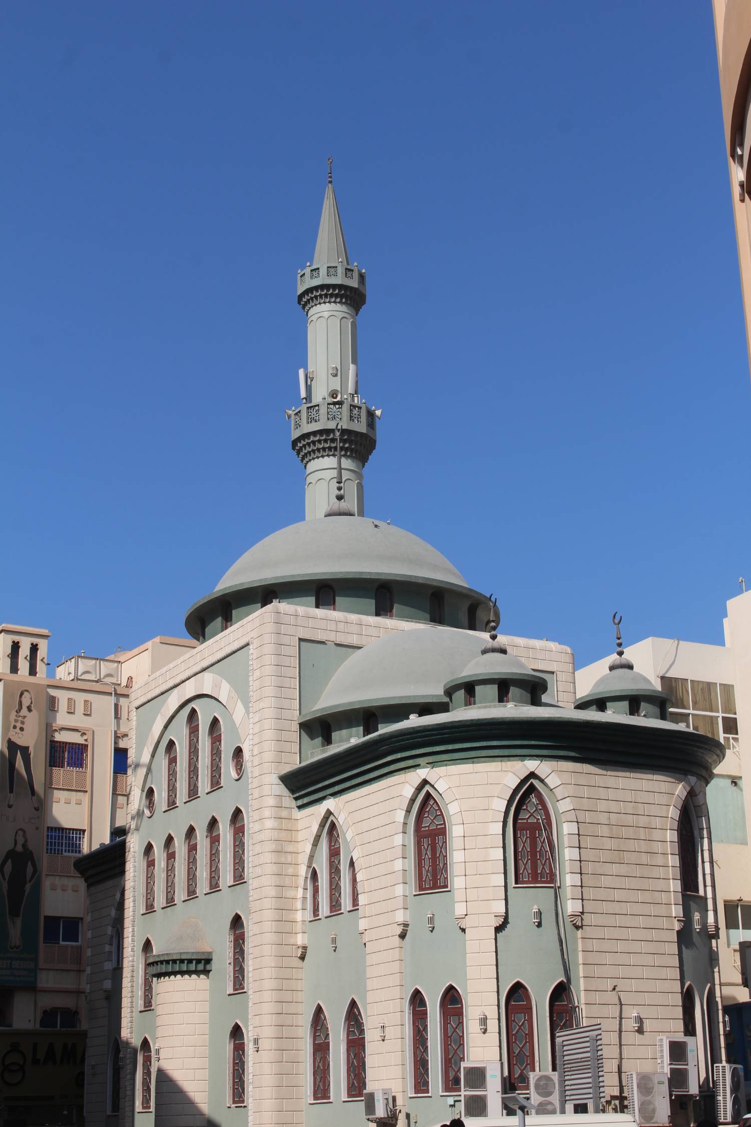 Duba&iuml;, Deira, mosqu&eacute;e verte