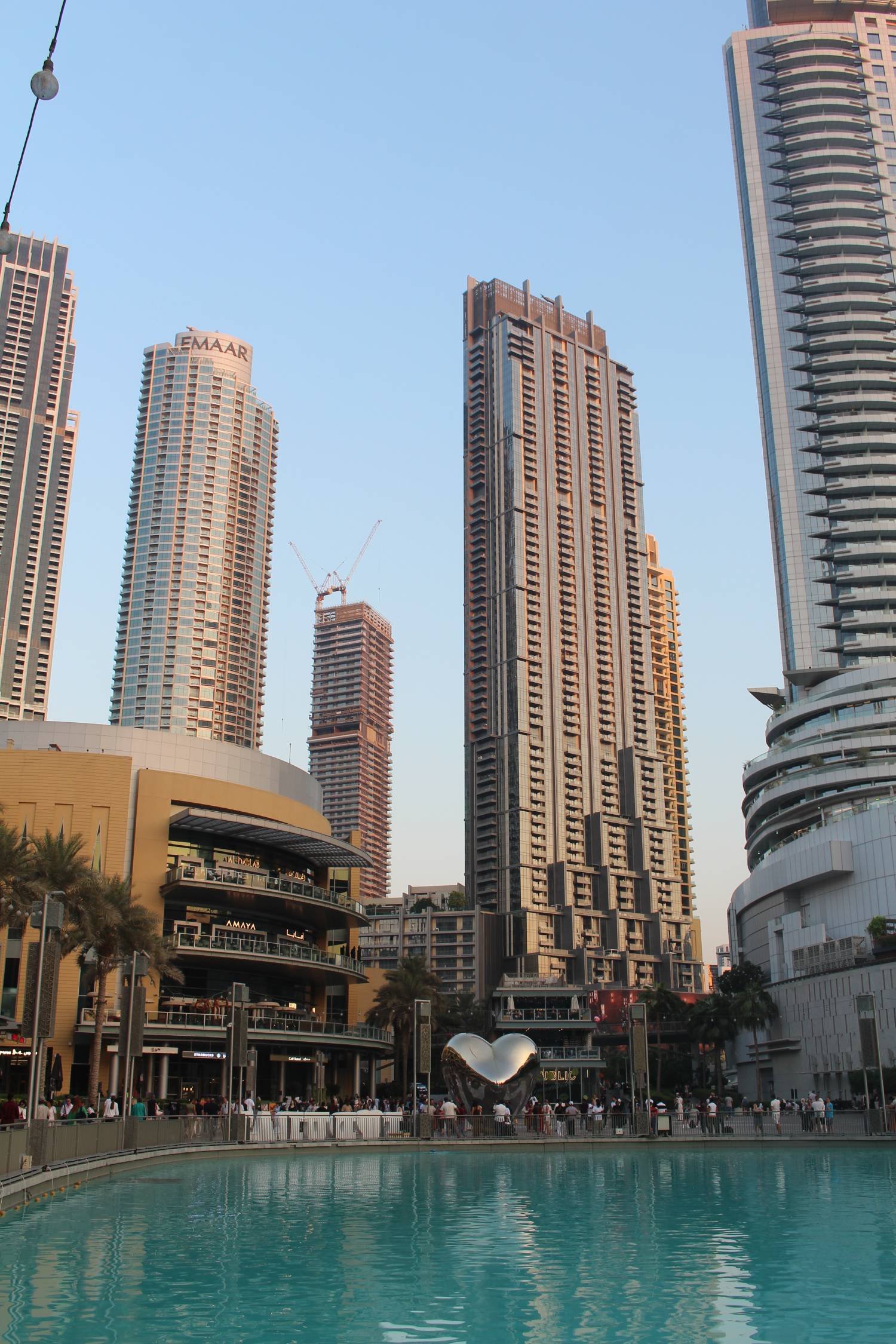 Duba&iuml;, lac Burj Khalifa, tours