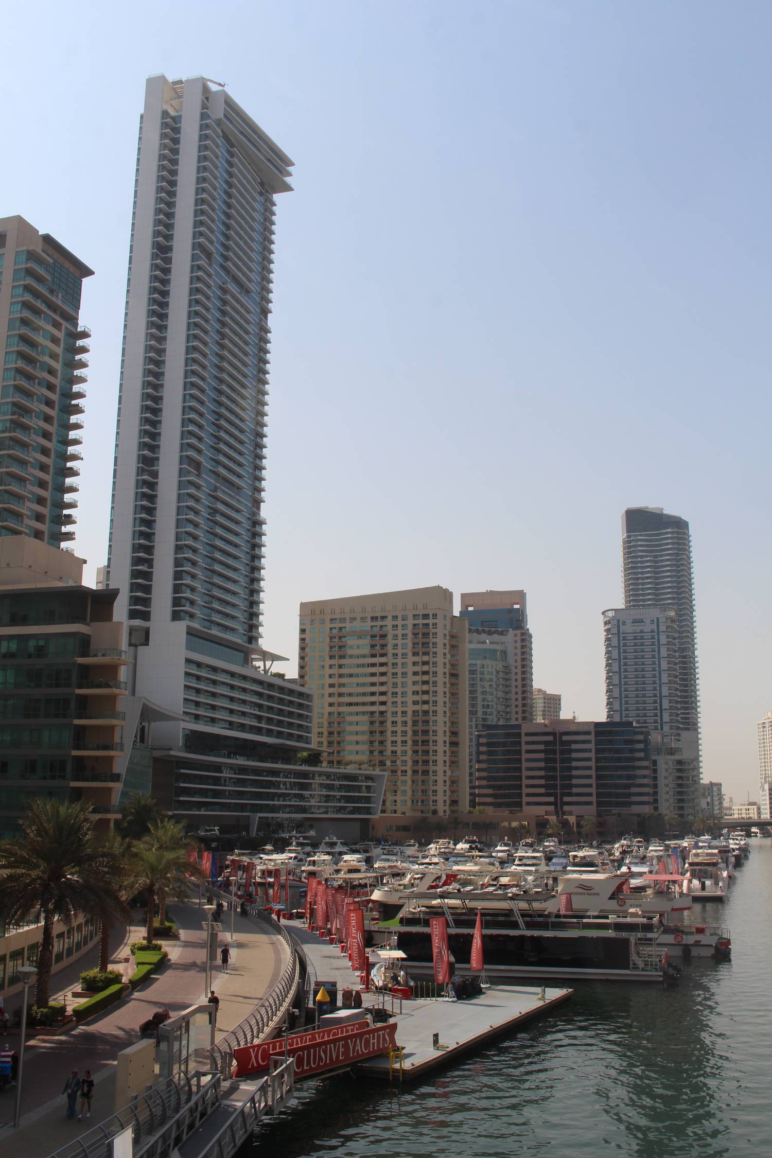 Duba&iuml; Marina, immeubles, quai