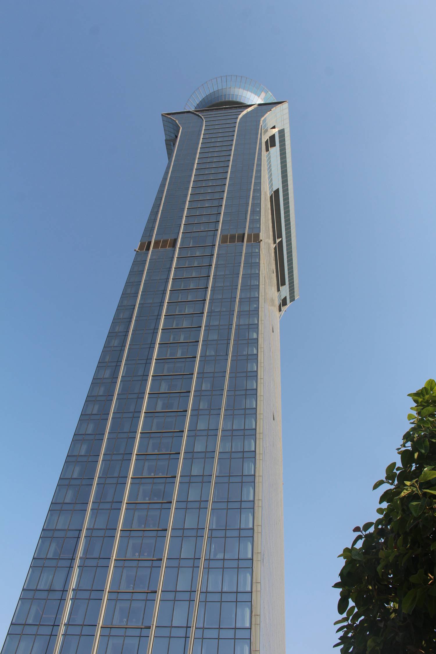 Duba&iuml;, tour the View Palm Jumeira